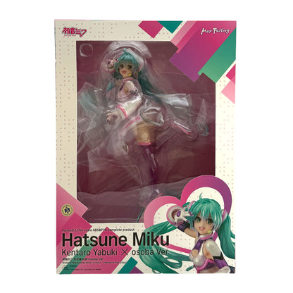 Hatsune Miku: Kentaro Yabuki x Osoba Ver. Figure