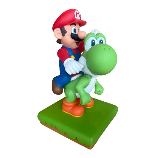 New Super Mario Bros. Wii - Mario & Yoshi MAX Figure